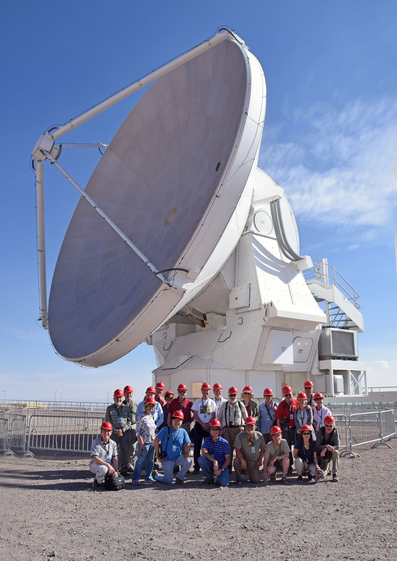 ALMA dish with 2017 tour group