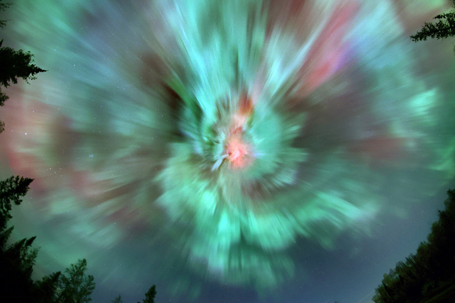 corona aurora Oct 8, 2024
