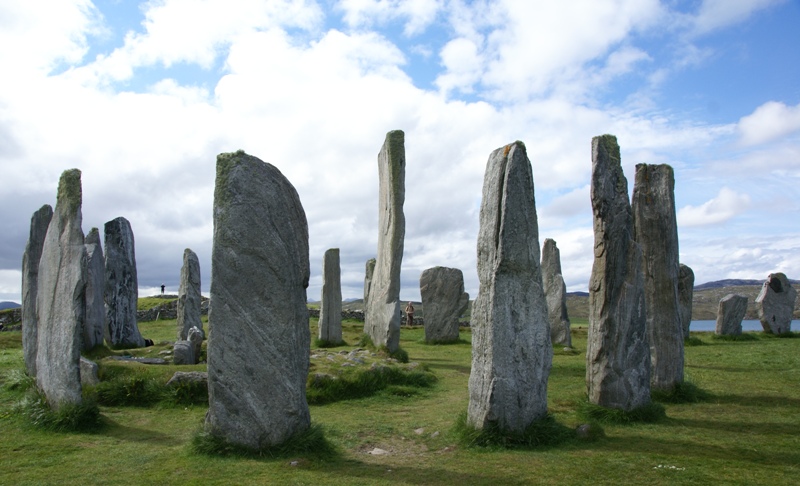 Photo of standing stones similar to Stonehenge, but with more irregular shapes