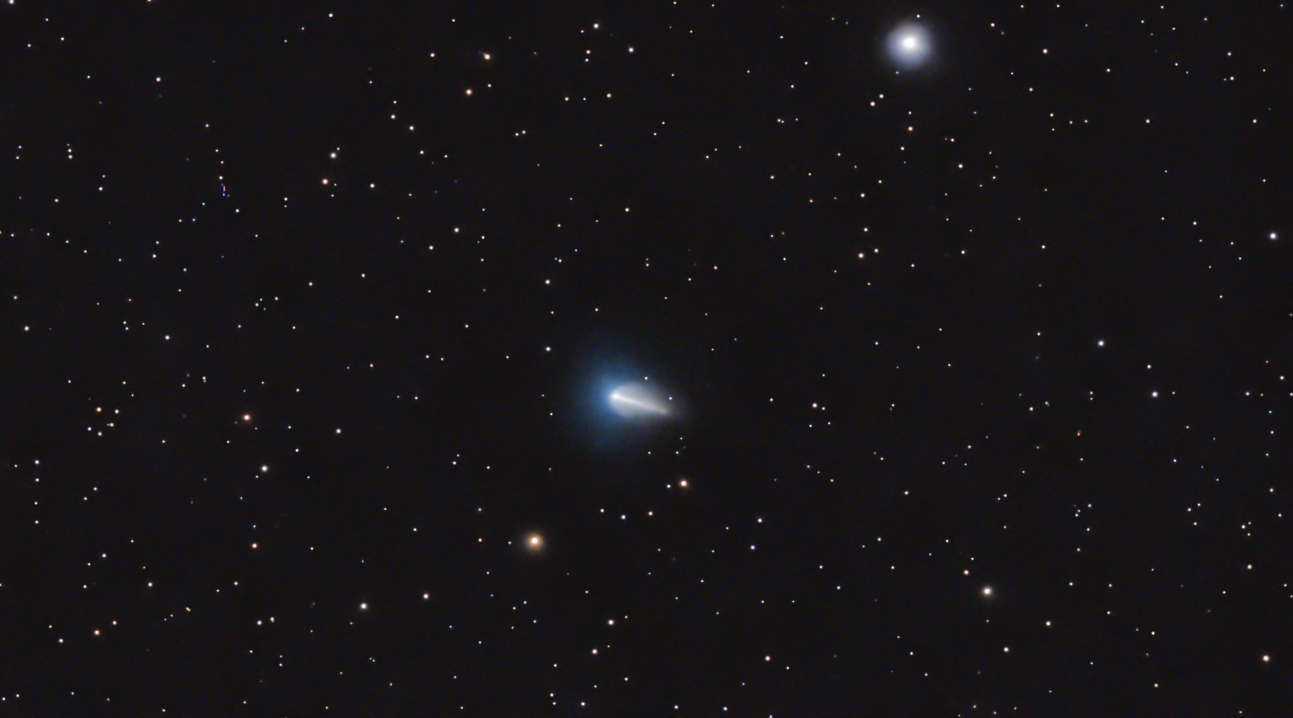 Comet 220P/McNaught