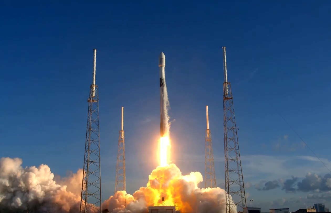 Korea's Lunar Orbiter Heads for the Moon - Sky & Telescope