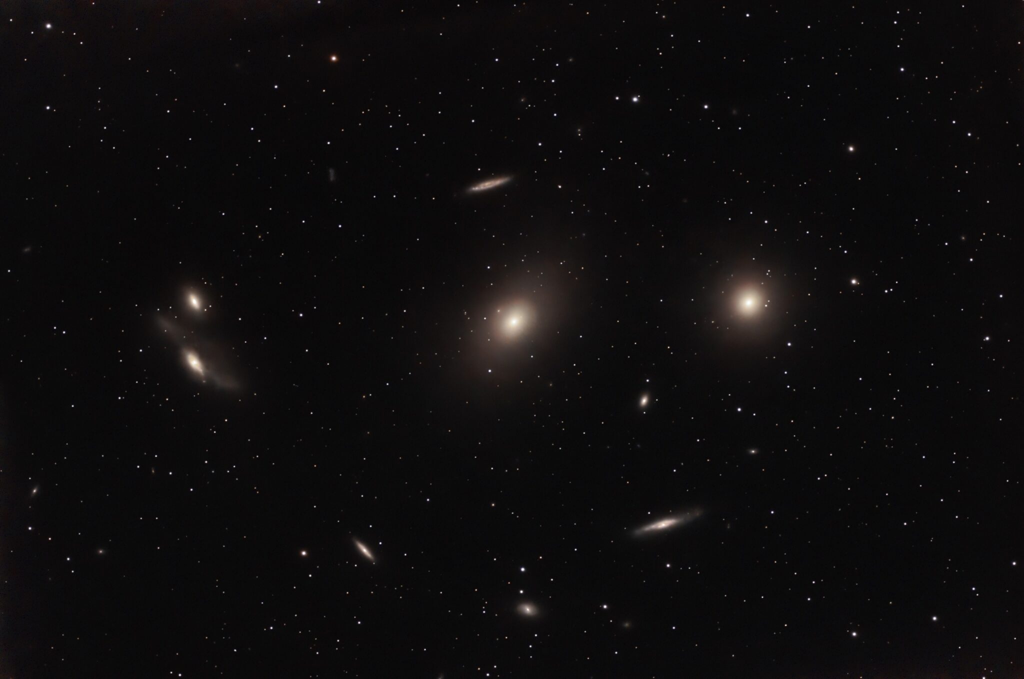 Markarian's Chain - Sky & Telescope