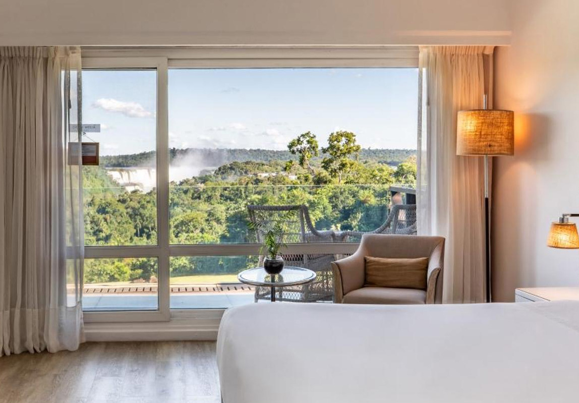 Melia Iguazu falls view interior