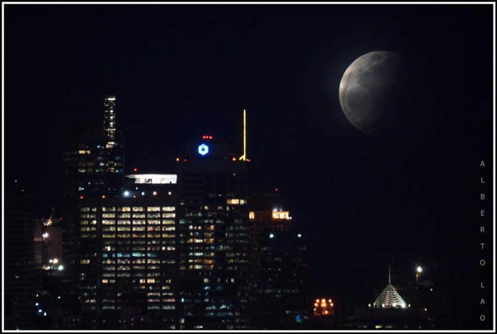 Partial Lunar Eclipse | Alberto Lao - Sky & Telescope