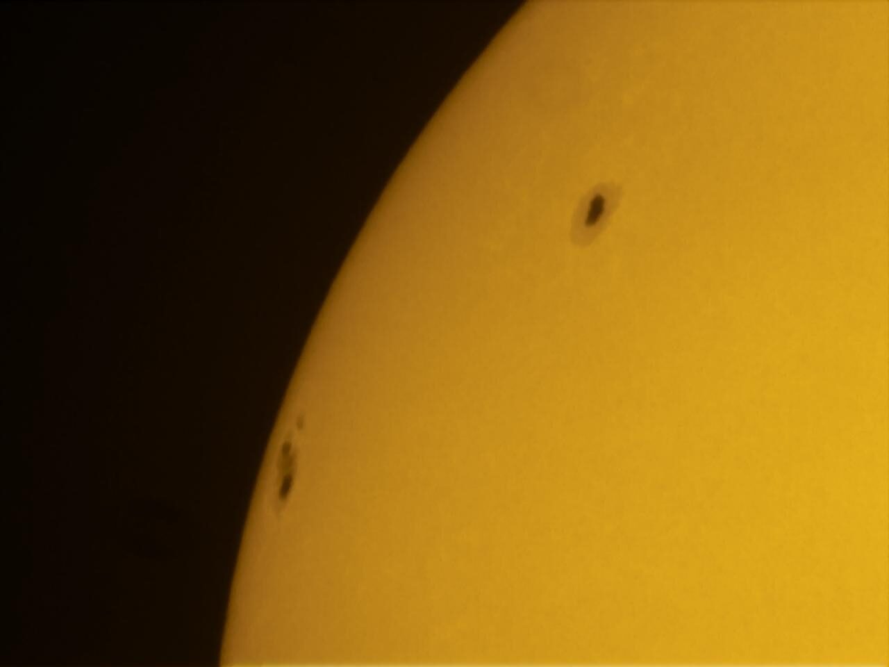 Sun Spots - Sky & Telescope