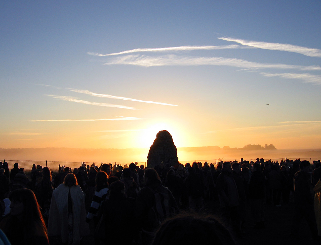 Photo of the Sun behind the Heel Stone