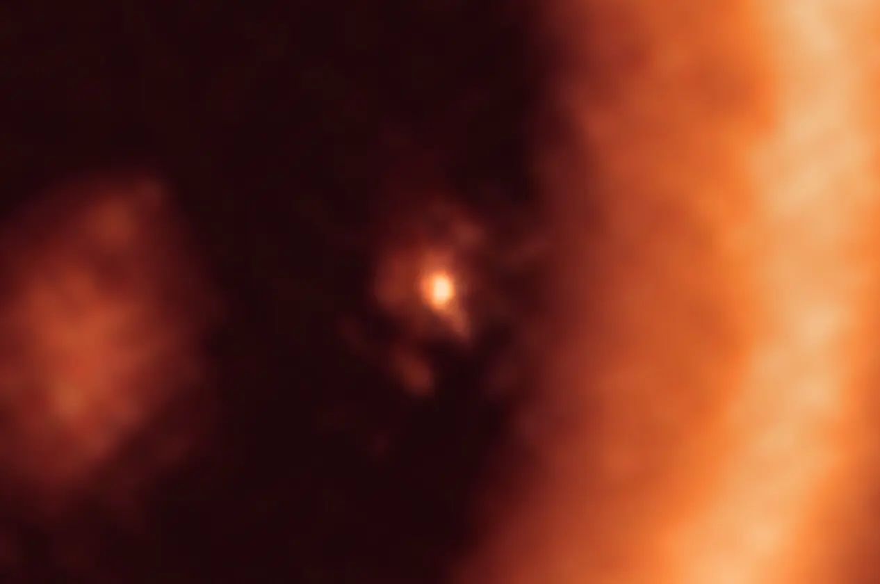Are Moons Growing Around Exoplanet PDS 70c? - Sky & Telescope