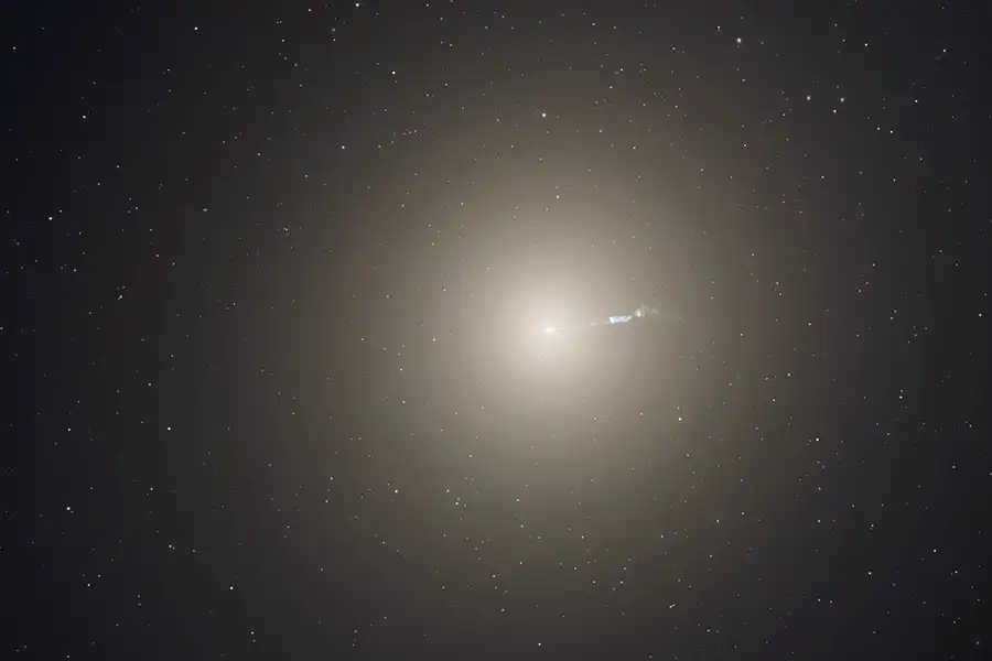 M87