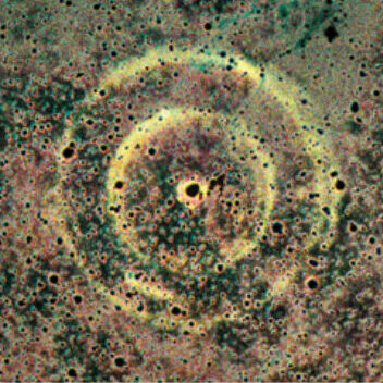 Light echoes create ripples of light across space