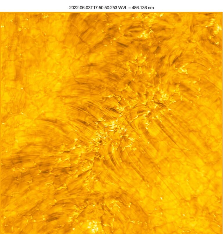The Sun Gets Its Close-up: Images from New Solar Telescope - Sky ...